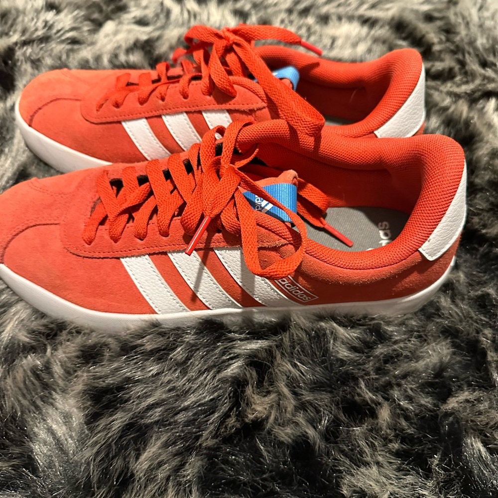 adidas Red Suede Low-Top Sneakers with White Stripes - Picture 3 of 5